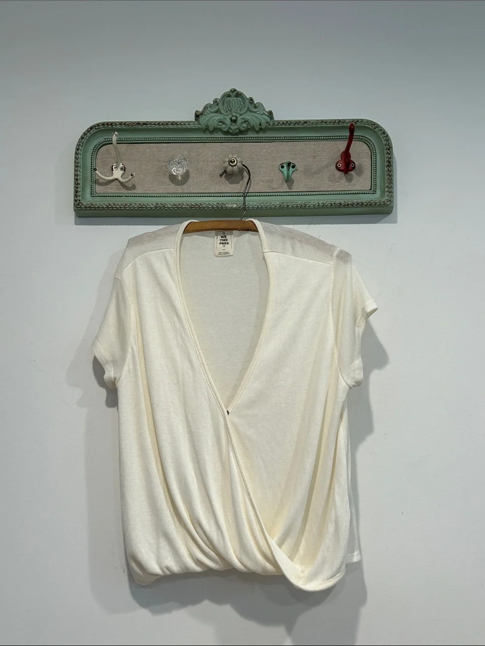 Free People Off-White Draped Surplice Short Sleeve bubble hem Top women’s small